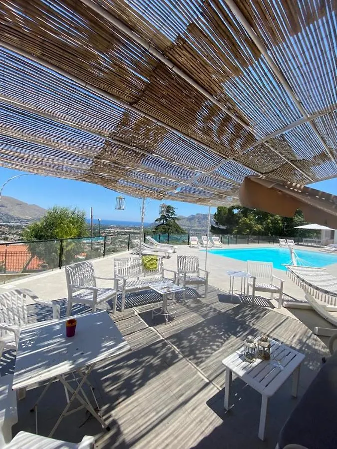 Mini Suite Con Piscina. Palermo Holiday home