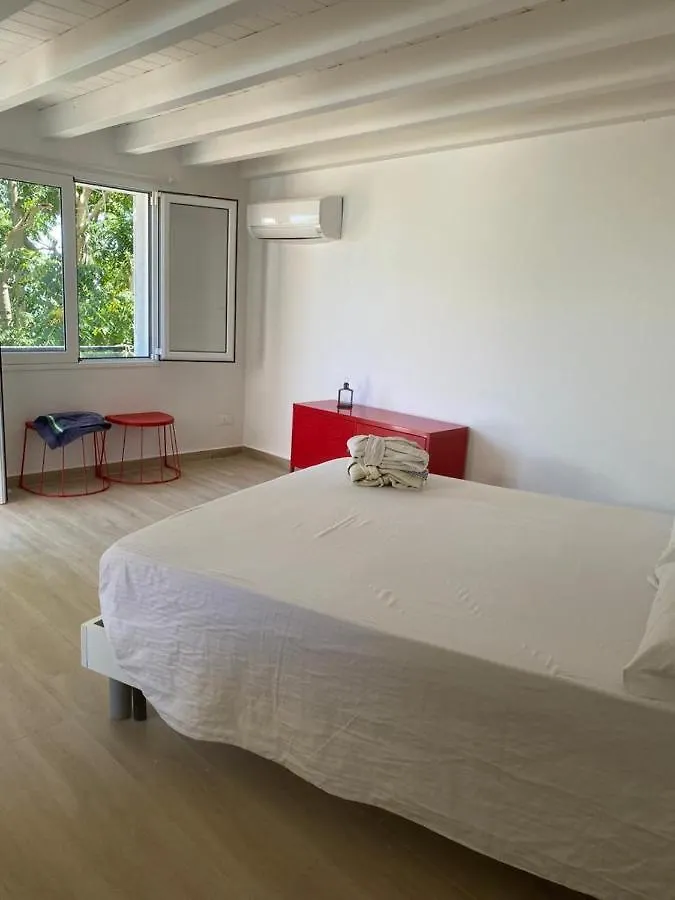 Mini Suite Con Piscina. Palermo Italy